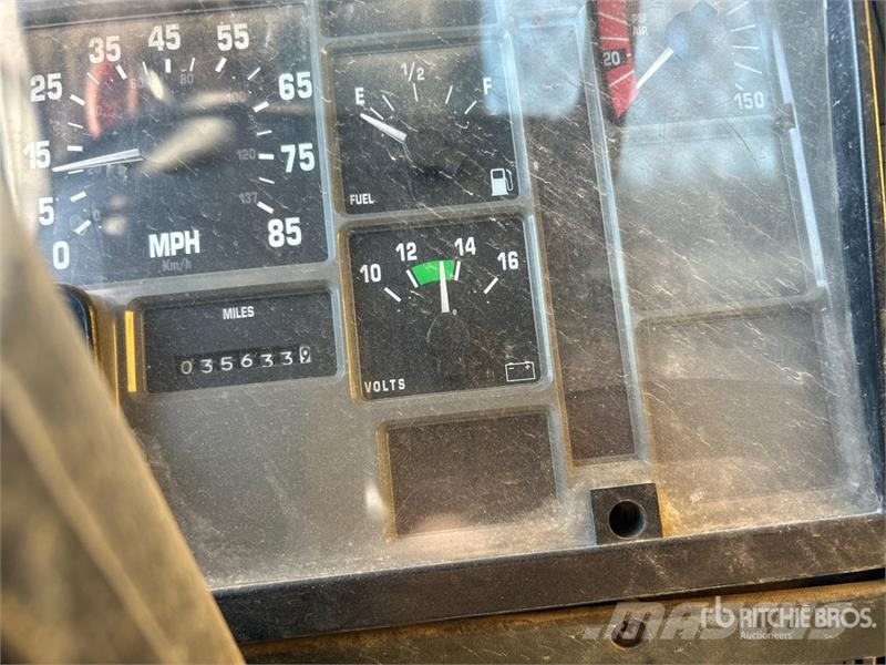 International 4700 自卸式货车