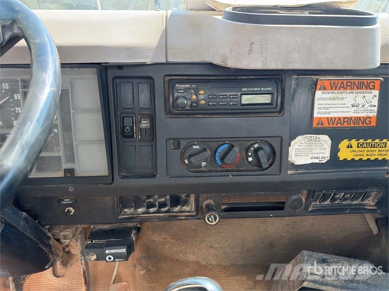 International 4700 Autocisterne