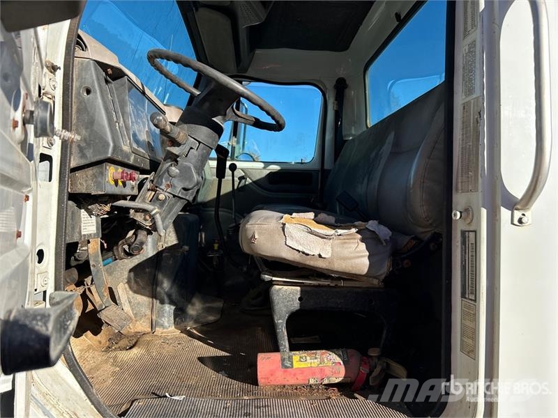 International 4700 Komunalni tovornjaki