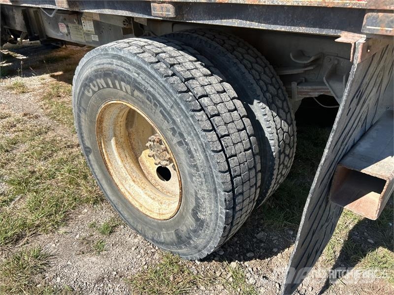 International 4700 自卸式货车