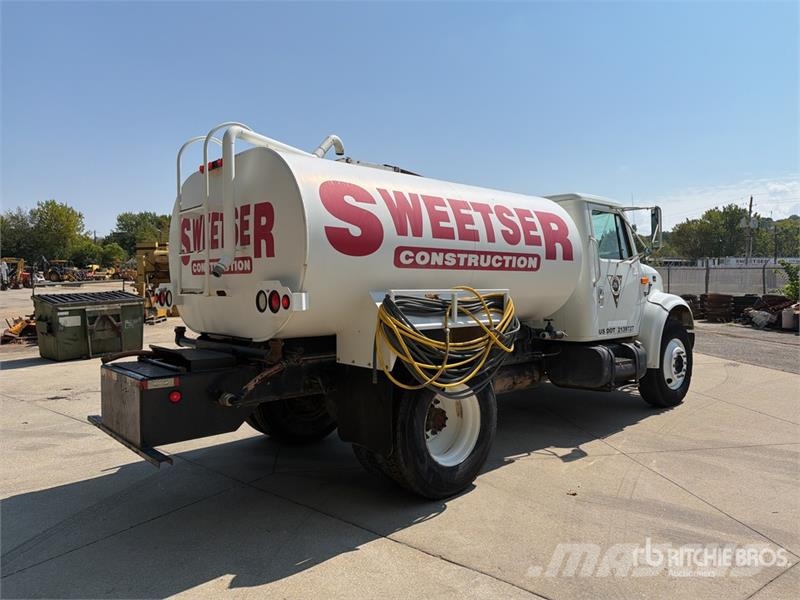International 4700 Autocisterne