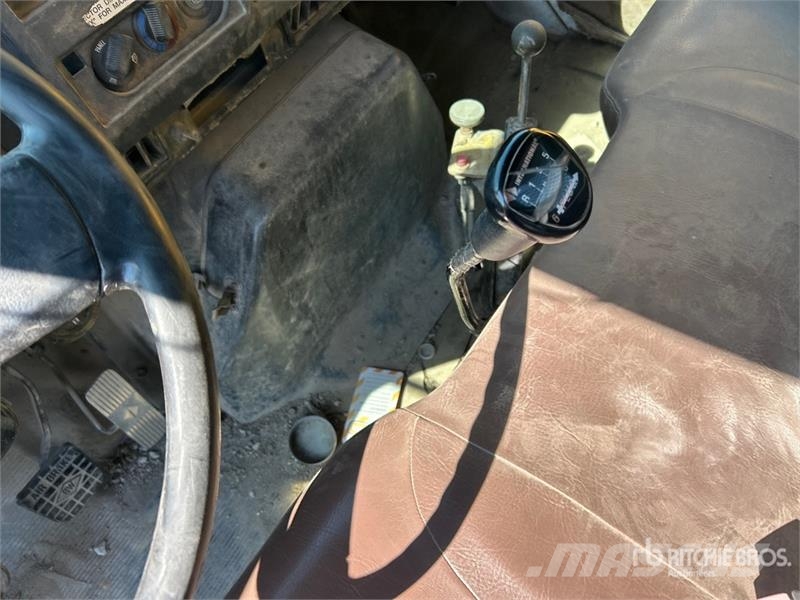 International 4700 自卸式货车