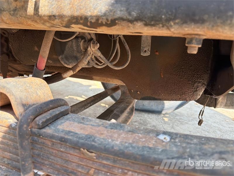 International 4700 Autocisterne