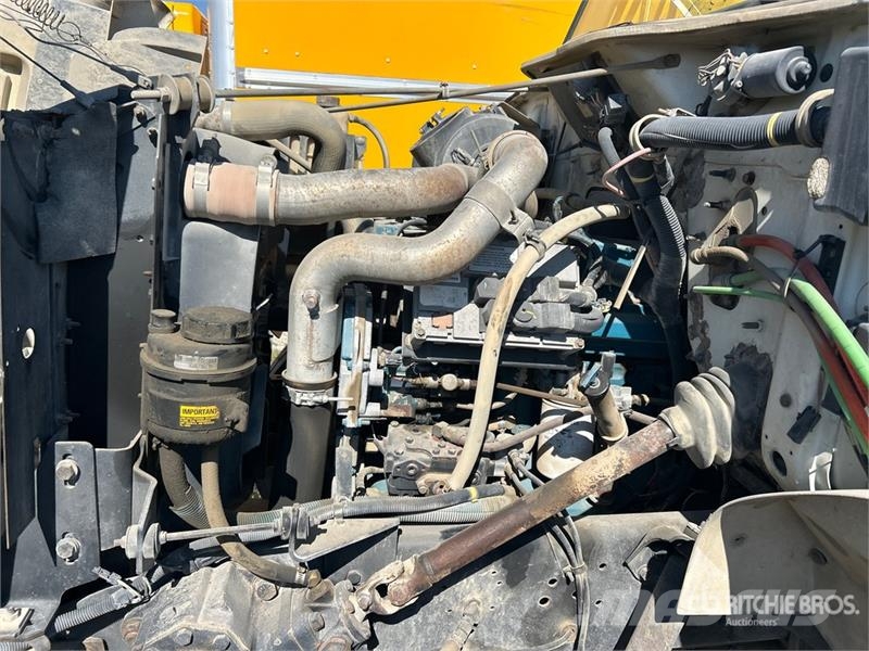International 4700 自卸式货车