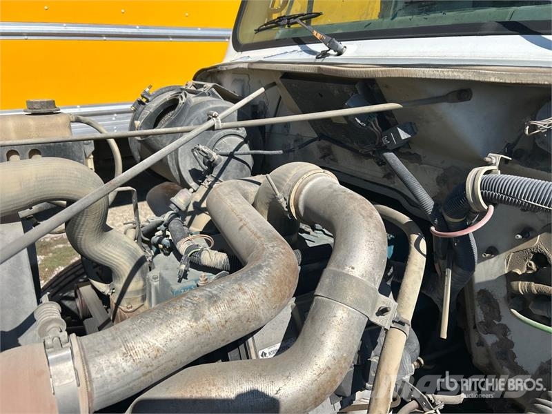 International 4700 自卸式货车