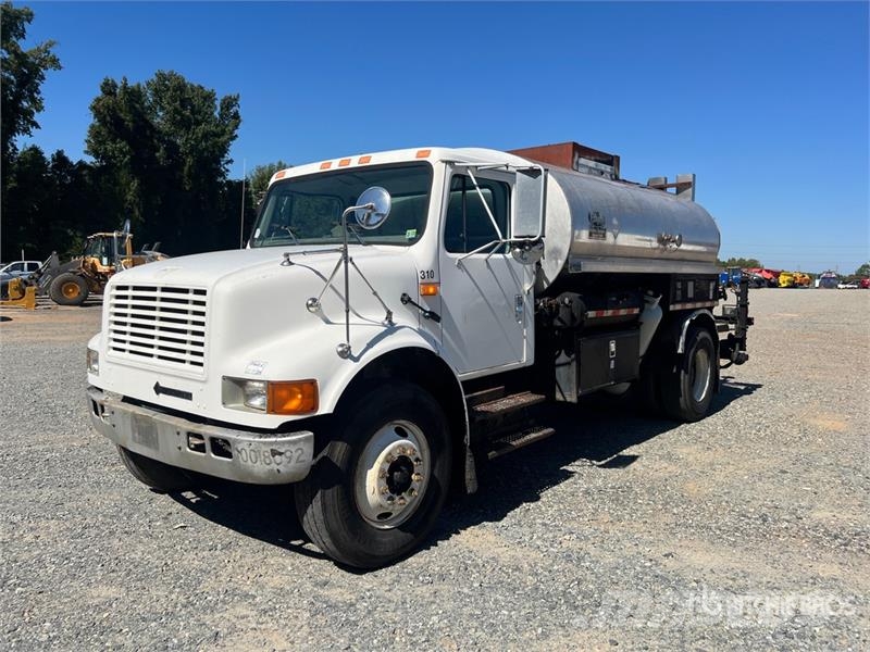 International 4900 Tovornjaki cisterne