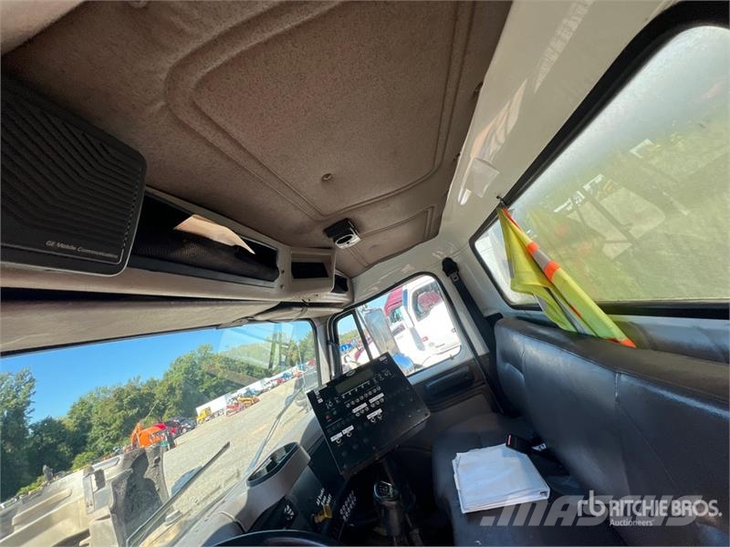 International 4900 Tovornjaki cisterne