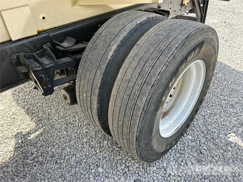 International 4900 Muut kuorma-autot