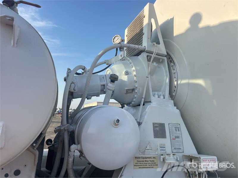 International 5500i Avtomešalci za beton