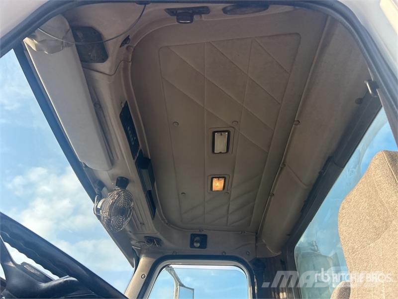 International 5500i Avtomešalci za beton