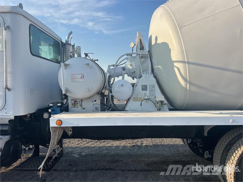 International 5500i Avtomešalci za beton