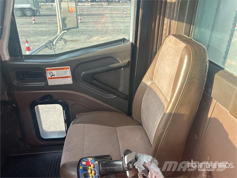 International 5500i Avtomešalci za beton