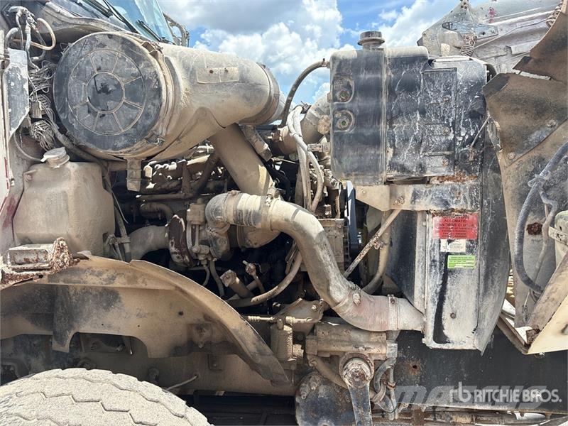 International 5600i Betoniere