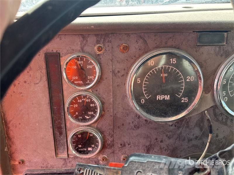 International 5600i Автобетоносмесители
