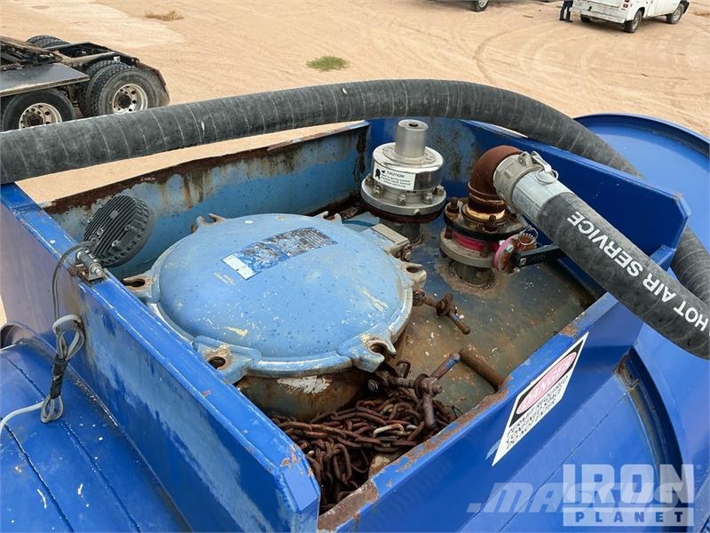 International 5600i 1600 gal 6x4 Water Truck Tankvogne - vand