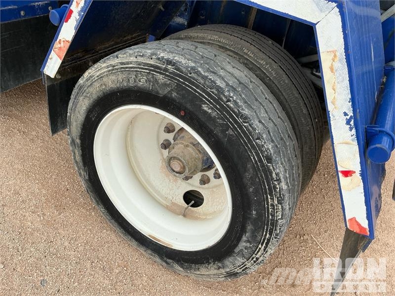 International 5600i 1600 gal 6x4 Water Truck Tankvogne - vand