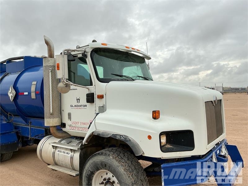 International 5600i 1600 gal 6x4 Water Truck Tankvogne - vand