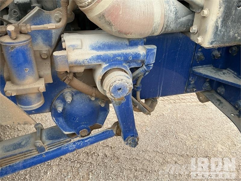International 5600i 1600 gal 6x4 Water Truck Tankvogne - vand