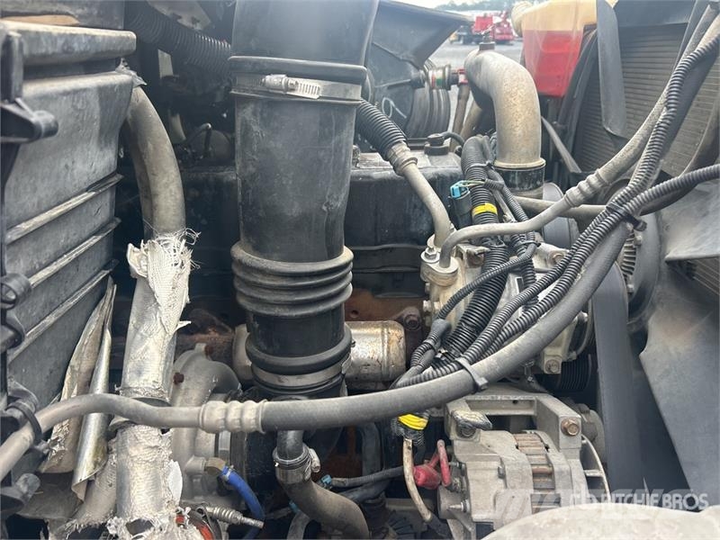 International 7400 Самоскиди