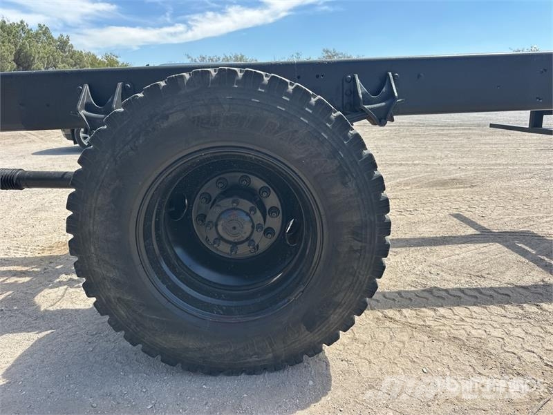 International 7400 Kabine i unutrašnjost
