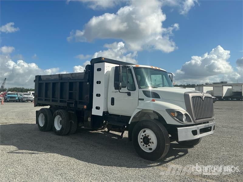 International 7400 Самоскиди