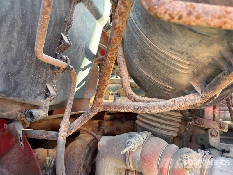 International 7400 Грузовики-Самосвалы
