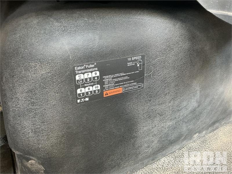 International 7400 2000 gal 6x4 Kill Truck Processing Equipment