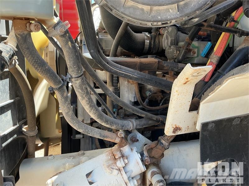 International 7400 2000 gal 6x4 Kill Truck Processing Equipment