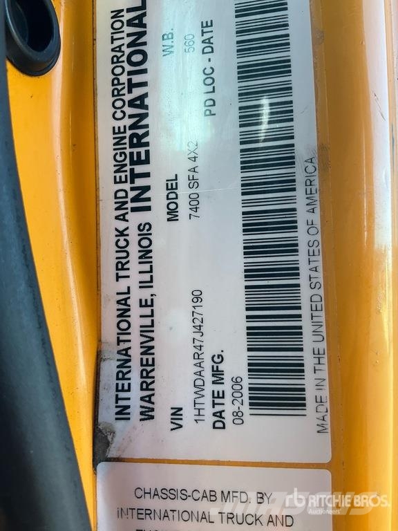 International 7400 SFA Φορτηγά Ανατροπή
