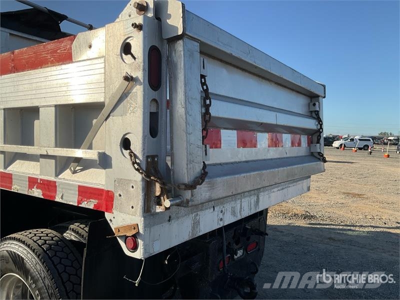 International 7400 SFA Φορτηγά Ανατροπή