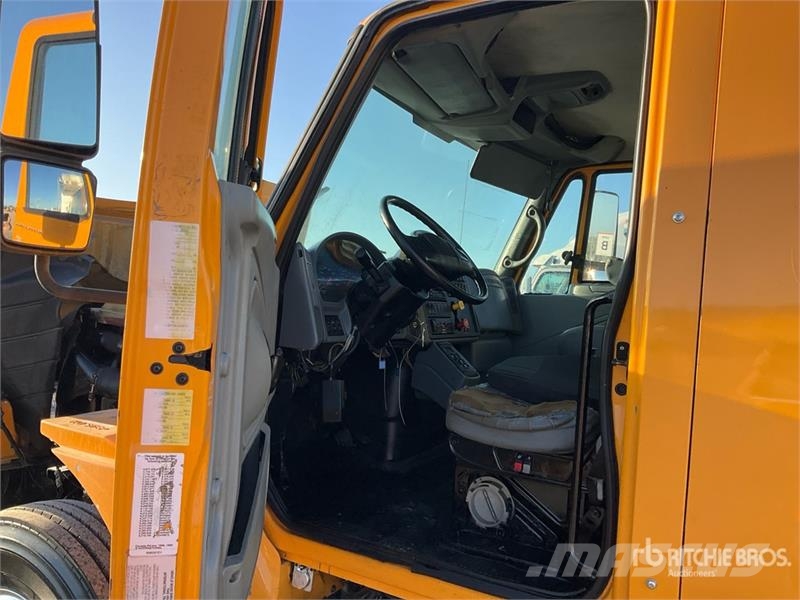 International 7400 SFA Φορτηγά Ανατροπή