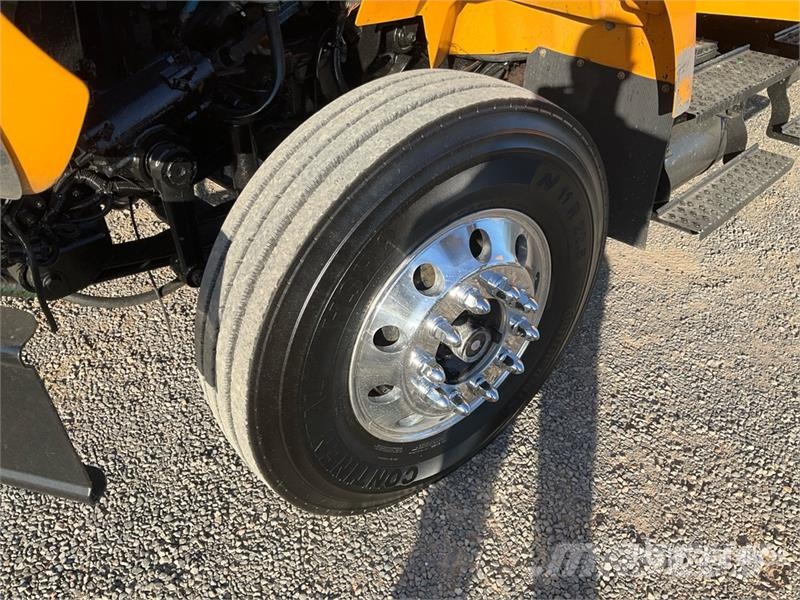 International 7400 SFA Φορτηγά Ανατροπή