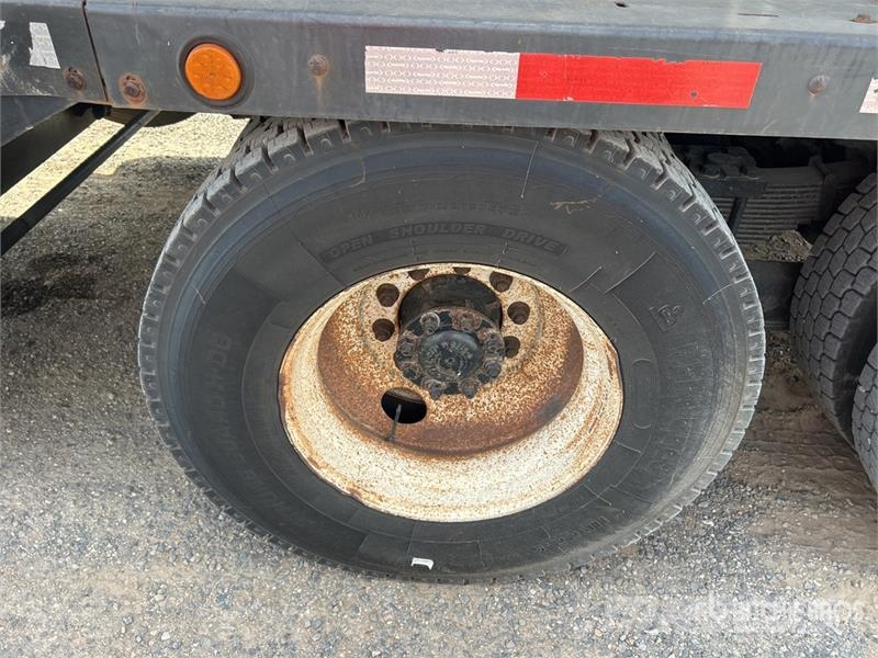 International 7600 Kombinuotos paskirties / vakuuminiai sunkvežimiai