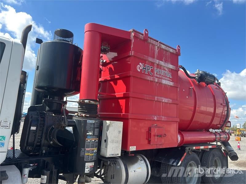 International 7600 Slamsugere