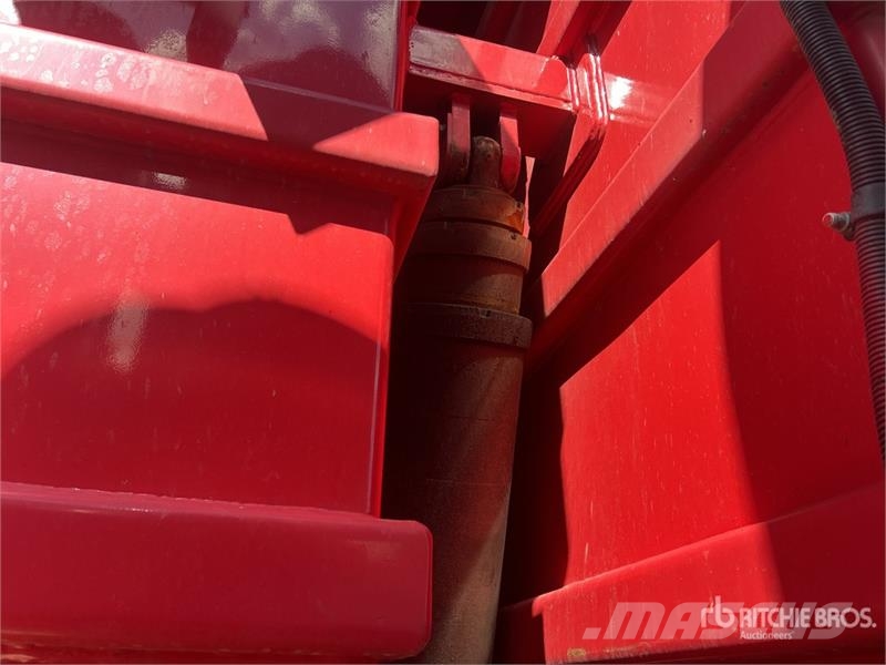 International 7600 Slamsugere