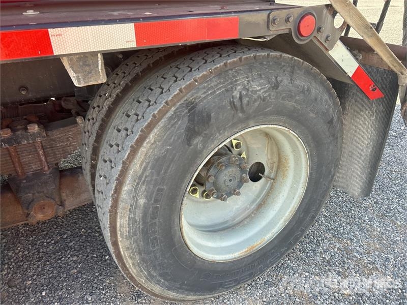 International 7600 Slamsugere
