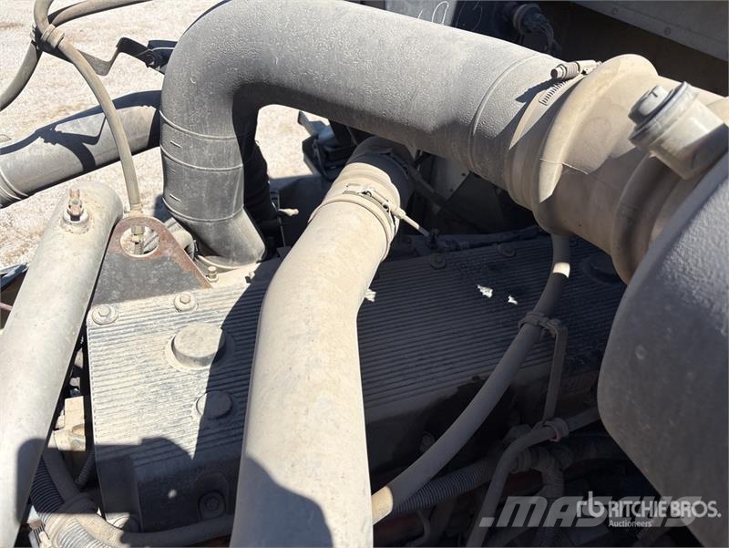 International 9100 Тягачі