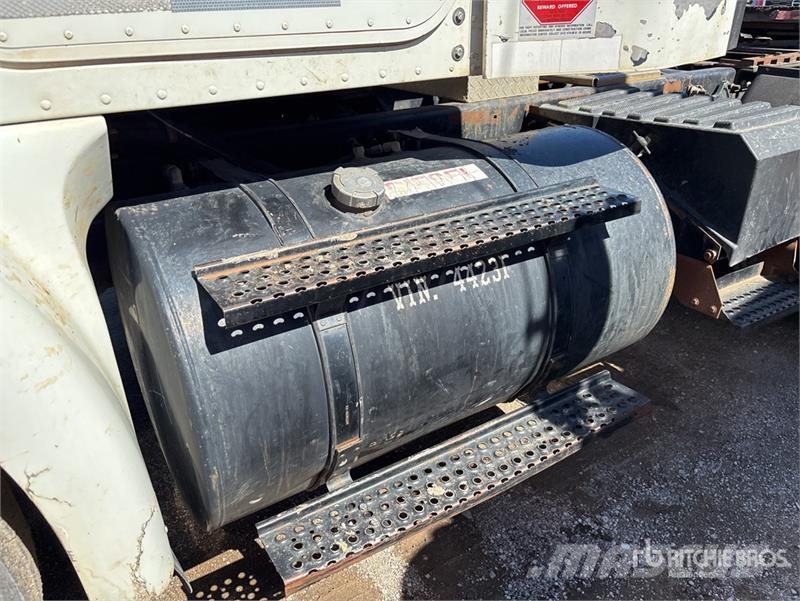 International 9100 Тягачі