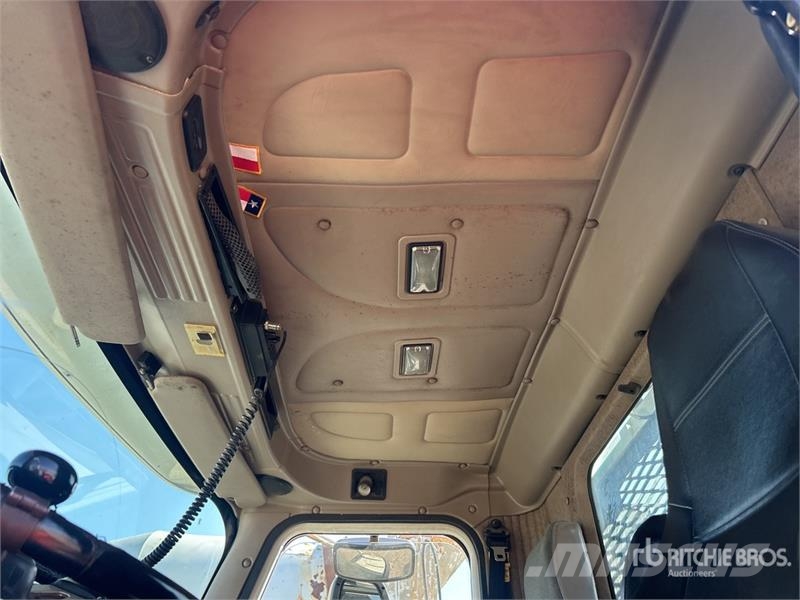 International 9200i Samochody ratownicze pomocy drogowej