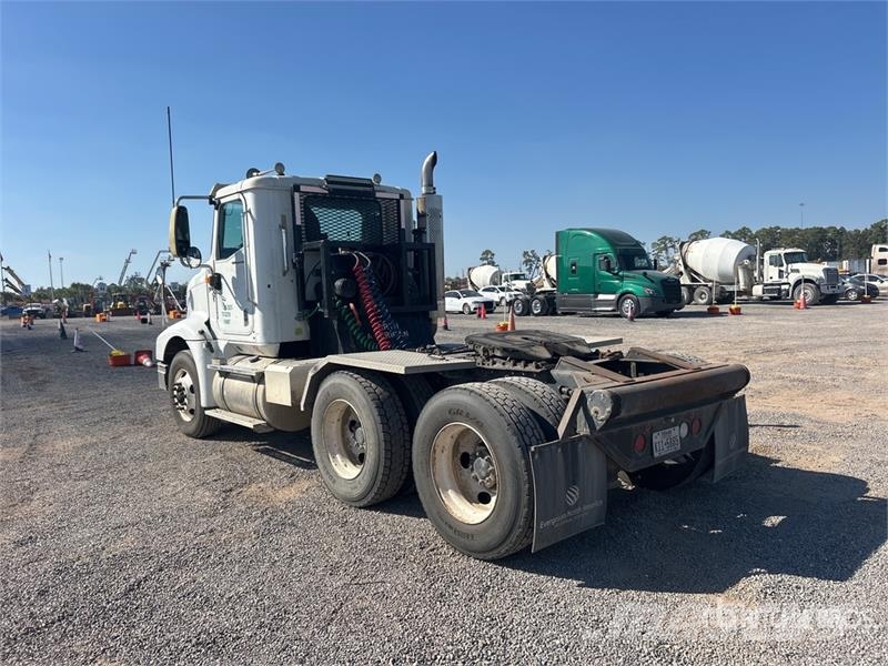 International 9200i Samochody ratownicze pomocy drogowej