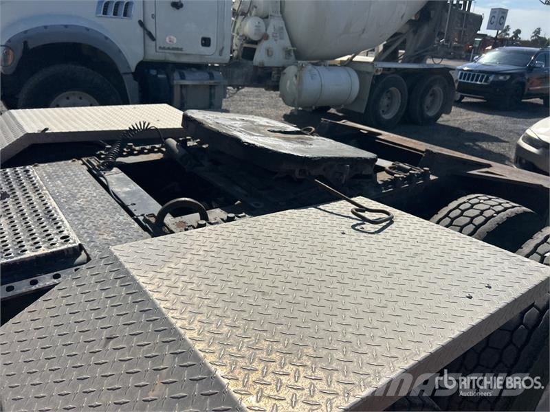 International 9200i Samochody ratownicze pomocy drogowej