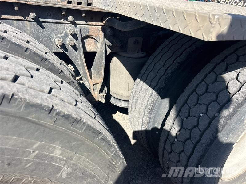 International 9200i Samochody ratownicze pomocy drogowej