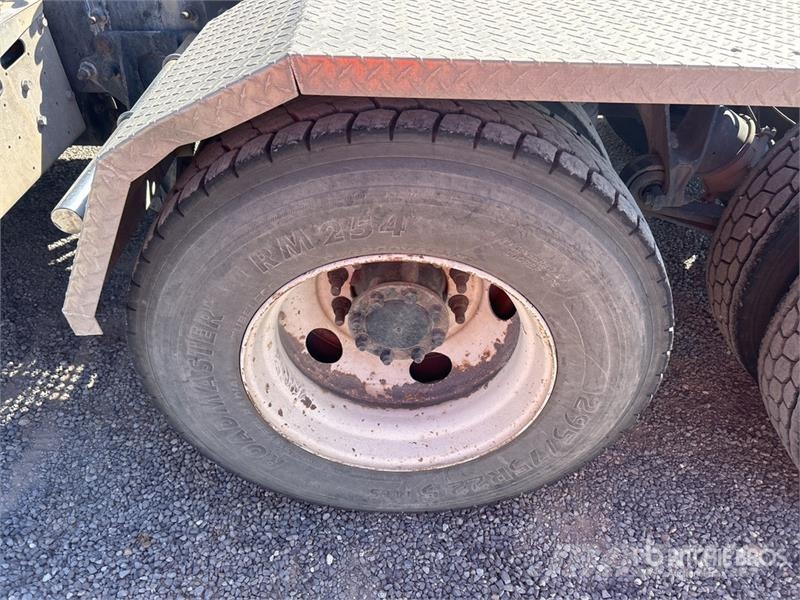 International 9200i Samochody ratownicze pomocy drogowej