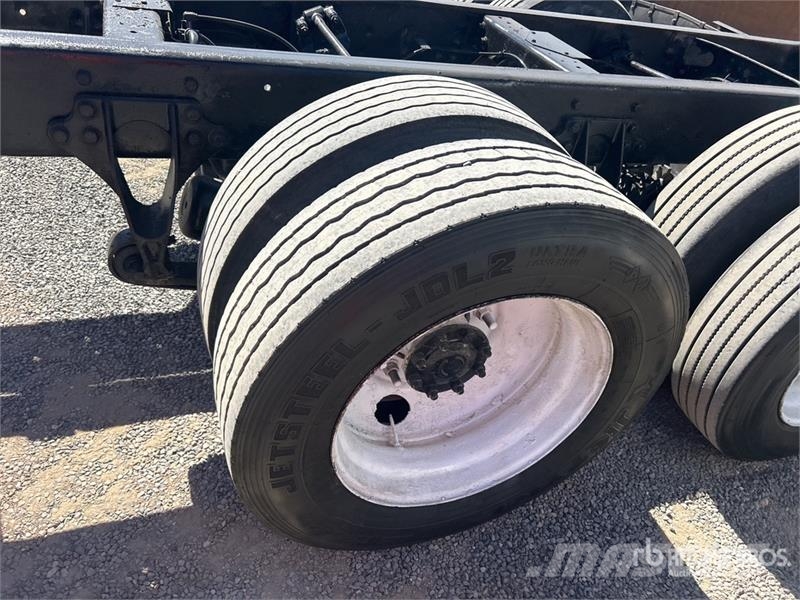 International 9400i 캐빈 및 인테리어