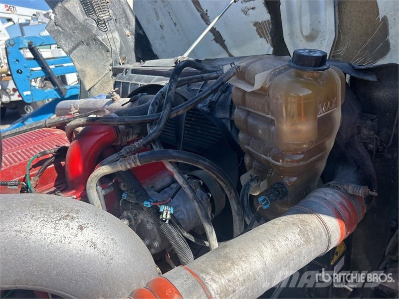 International 9400i 캐빈 및 인테리어