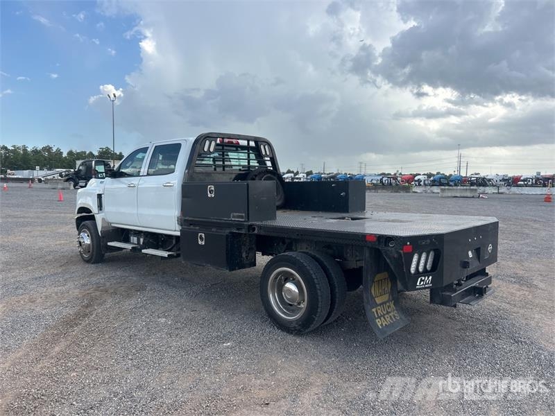 International CV515 4x4 Crew Cab Flatbed Truck Planbiler