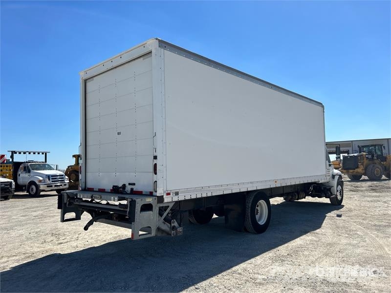 International Durastar 4300 Camiones con caja de remolque