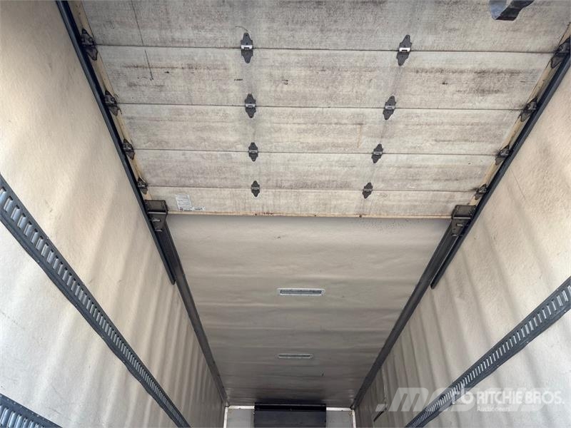 International DuraStar 4300 Frigofrik kamyonlar
