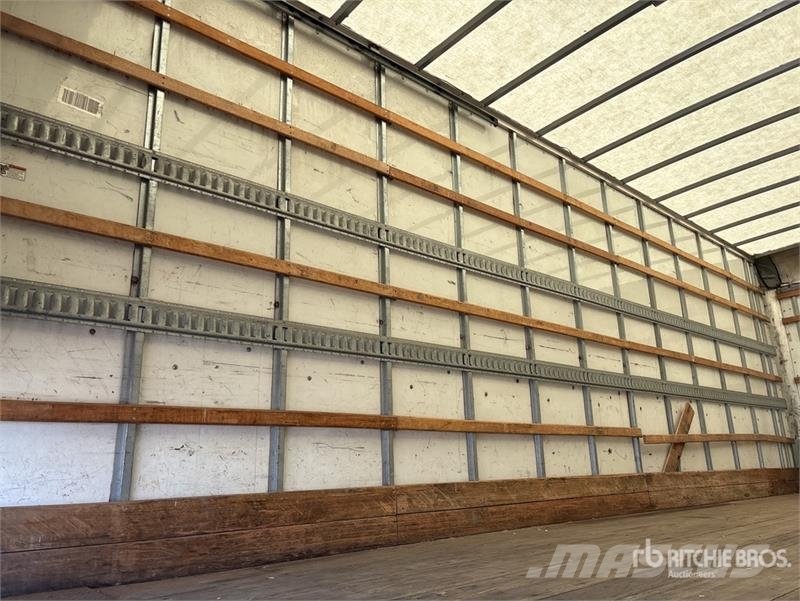 International DuraStar 4300 Box trucks