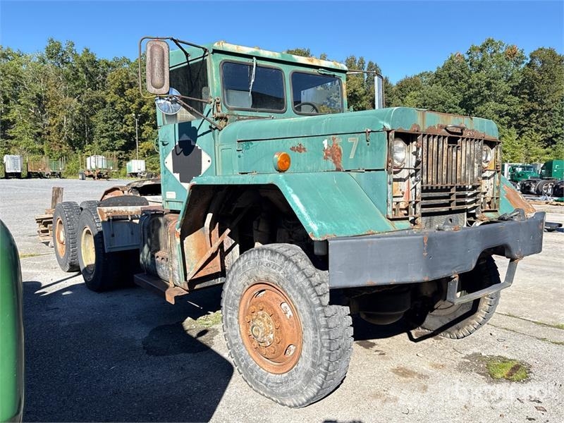 International GI 6x6 T/A Day Cab Truck Tractor Trekkvogner